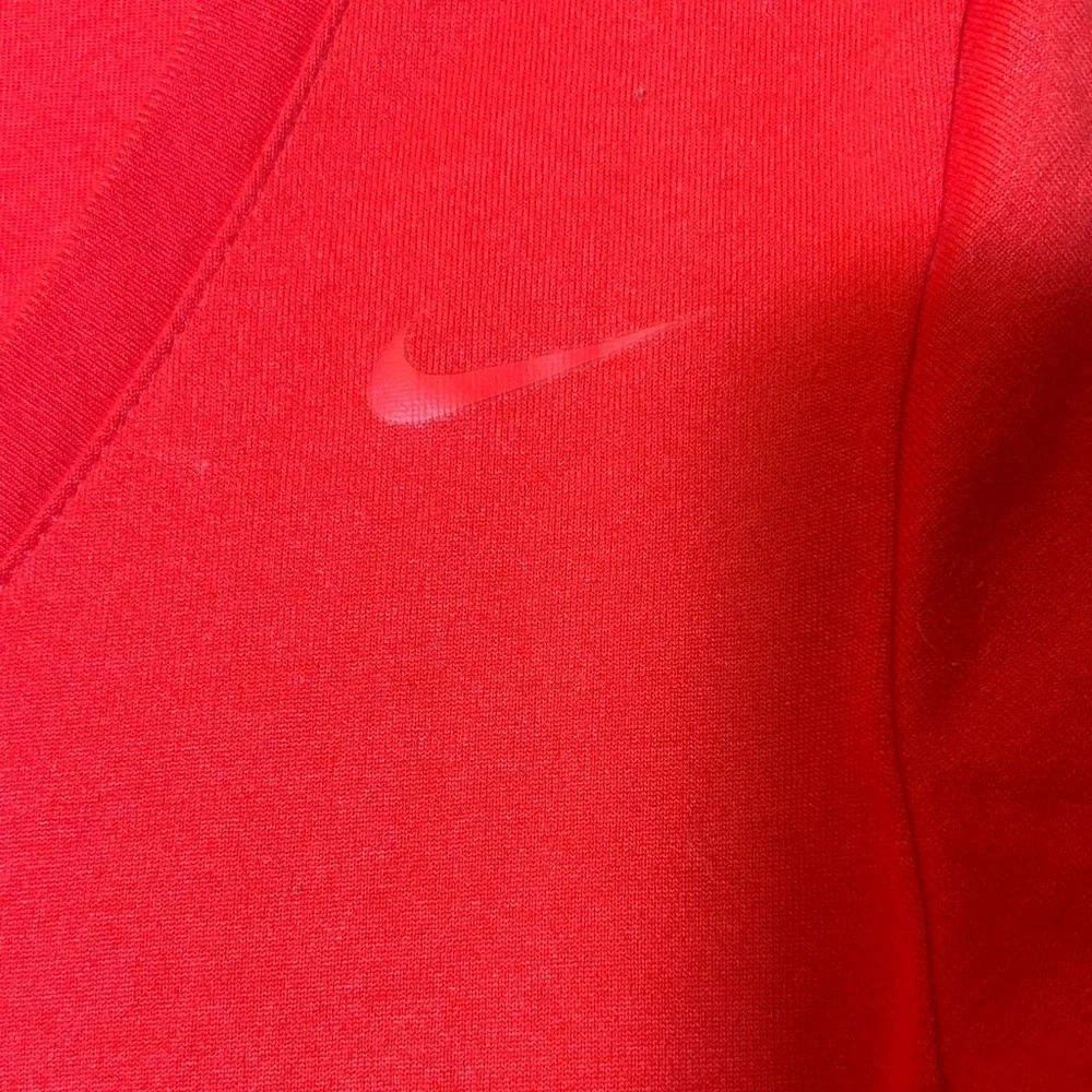Nike Women's Bright Red Short Sleeve Tee